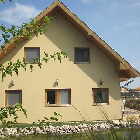Kincses Vendeghaz Balatongyörök